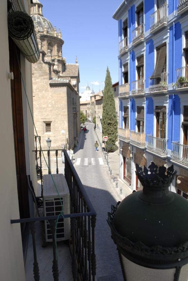 La Perla Granada Suites Bagian luar foto