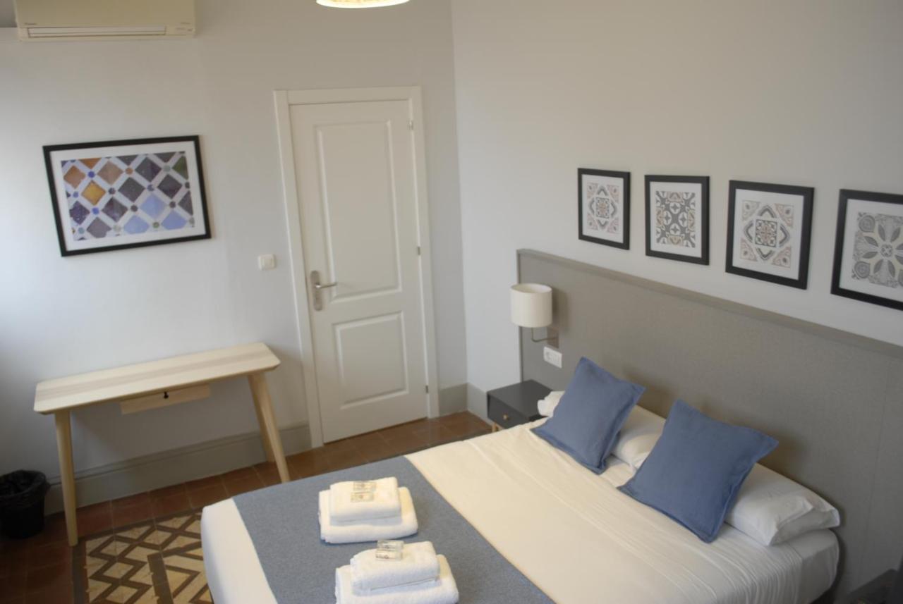 La Perla Granada Suites Bagian luar foto