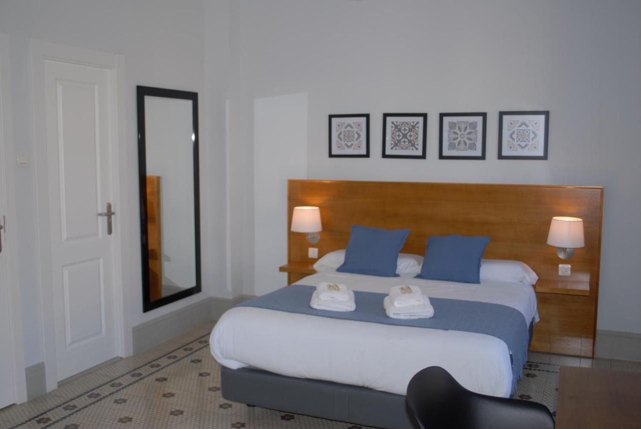 La Perla Granada Suites Bagian luar foto